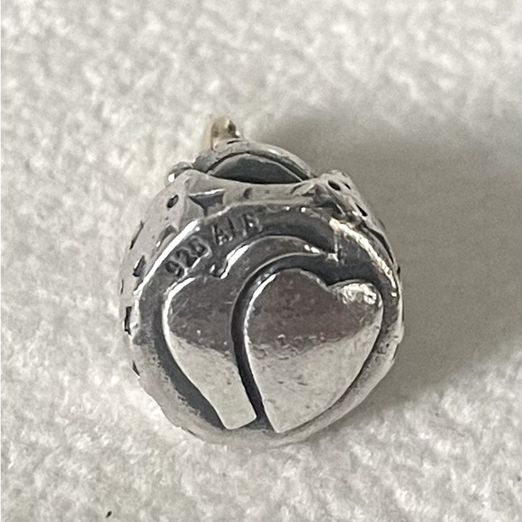 Genuine Pandora Sterling 925 & 14K Gold Celebration Wedding Cake Charm - Picture 3 of 3